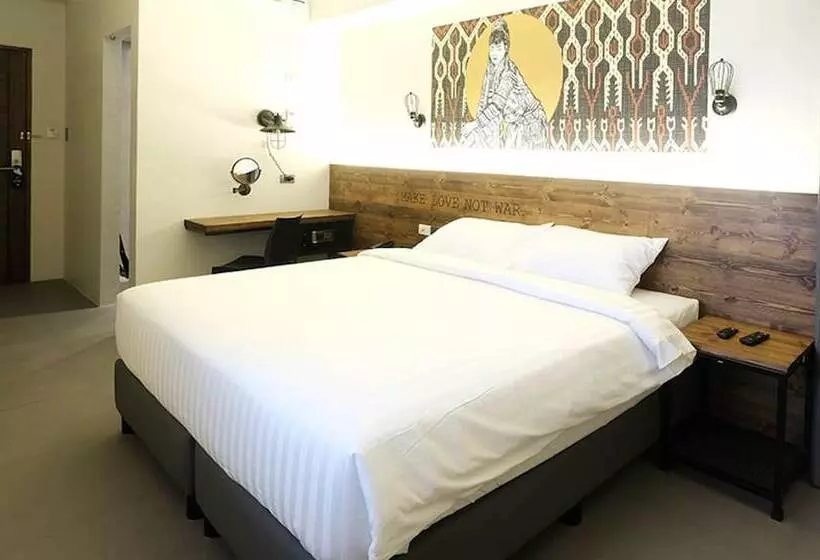 U Hotels Makati