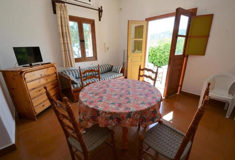 Madoupa Beach Apartments