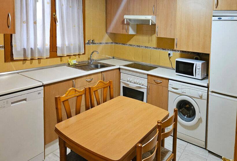 Apartamentos Ciudadela de Jaca 3000