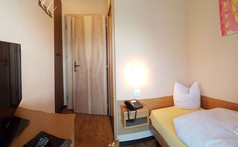 فندق فئة نجمة واحدة Europa Annex