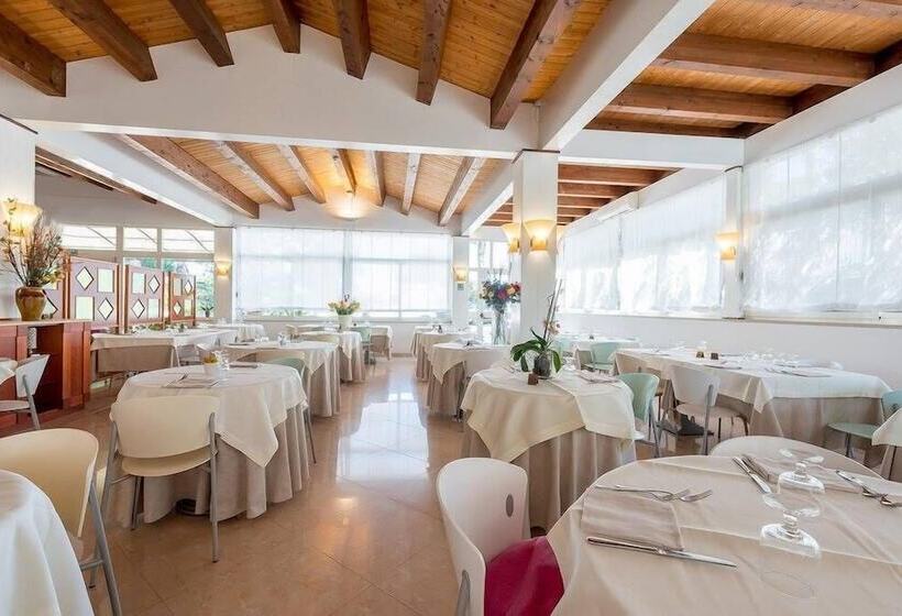 酒店 Albergo Villa A Mare
