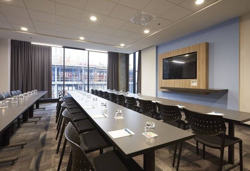 Alt Hotel Calgary East Village