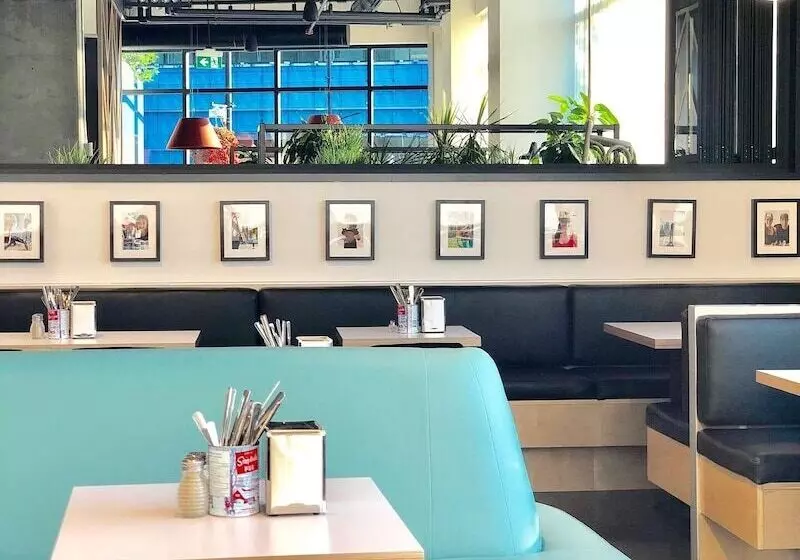 Alt Hotel Calgary East Village