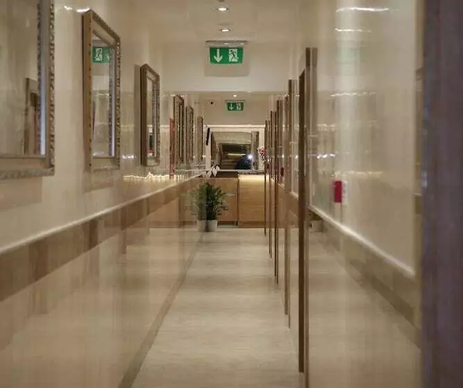 هتل Esposizione Palace