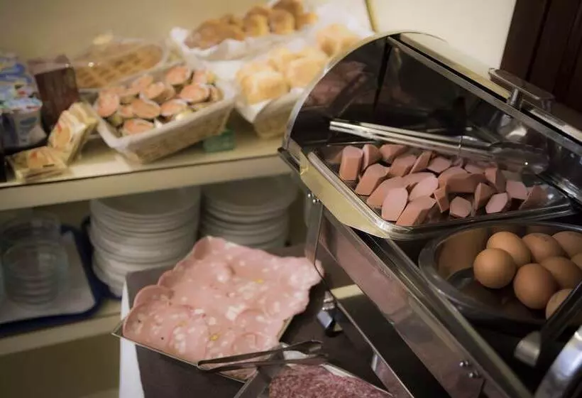 هتل Esposizione Palace