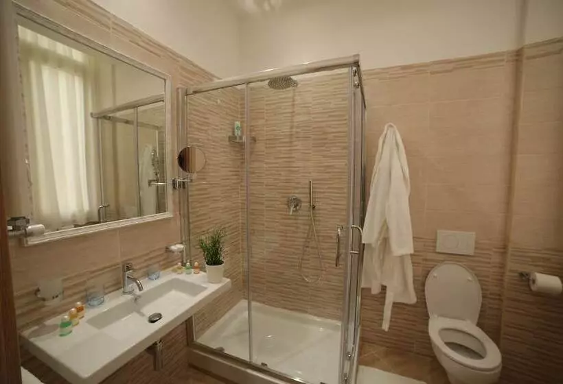 هتل Esposizione Palace