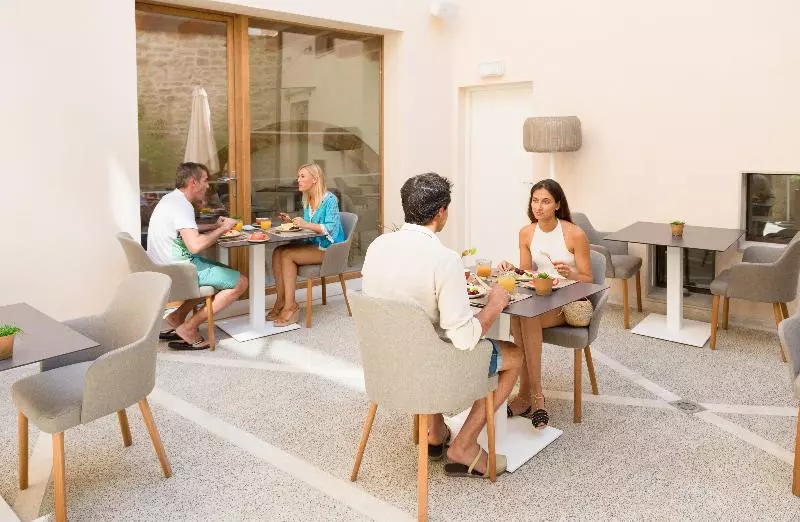 Forum Boutique Hotel & Spa   Adults Only