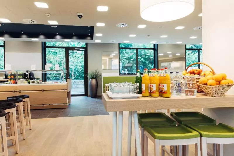 هتل Harry S Home Zürich Wallisellen