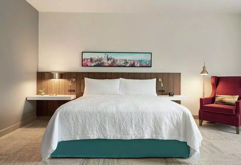 هتل Hilton Garden Inn Seattle Airport