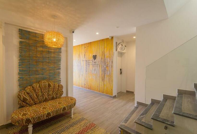 ホテル Mareta Beach House   Boutique Residence