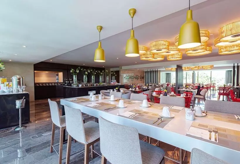 Hotelli NH Collection Merida Paseo Montejo