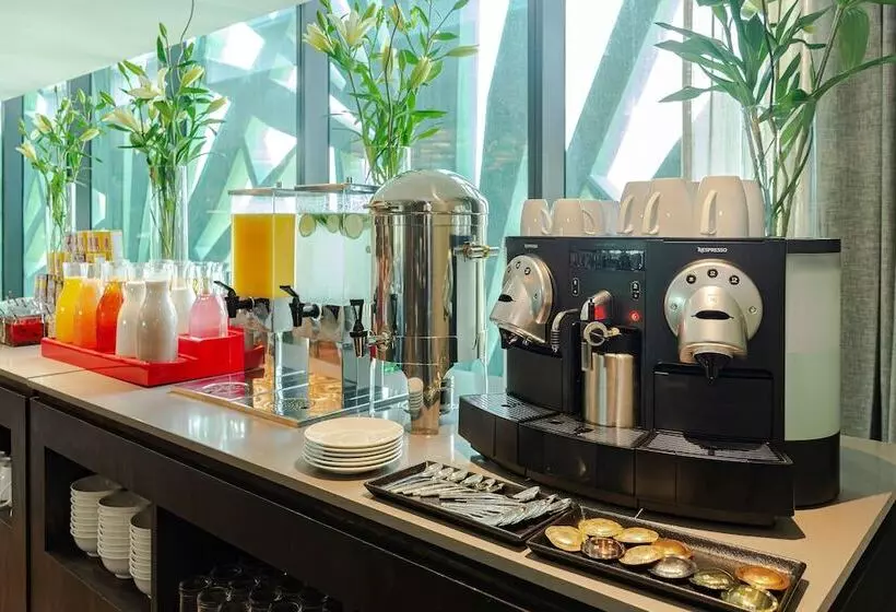 Hotelli NH Collection Merida Paseo Montejo