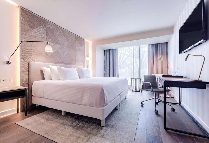 Отель NH Collection Merida Paseo Montejo