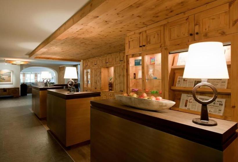 Soldanella By Hotel Adula