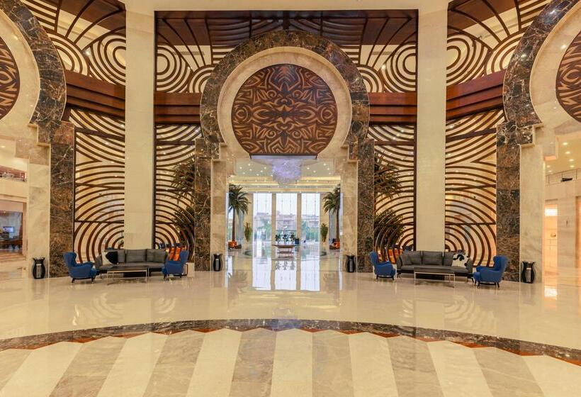 هتل Triumph Luxury