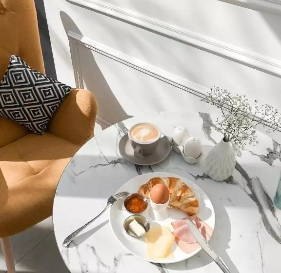 Wine&pillow Hotel By Frapolli