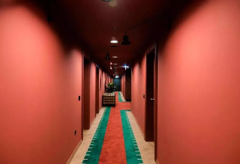 Winery & Design Hotel Roxanich