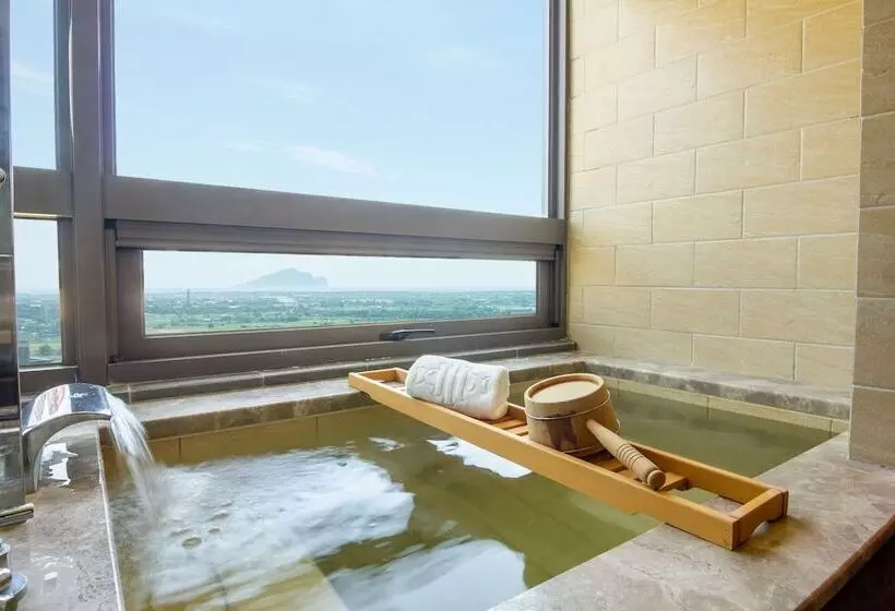 Kilin Hotel, Jiaoxi