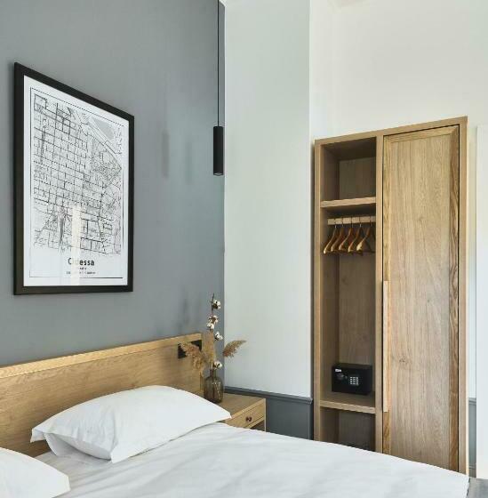 Wine&pillow Hotel By Frapolli