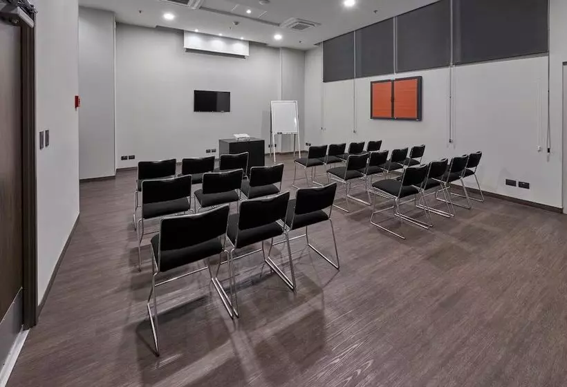 ホテル City Express By Marriott Ciudad De México La Villa