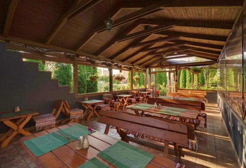 Hotel David With Free Parking