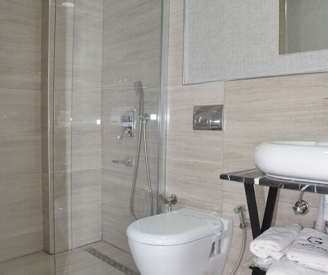 هتل Gardenya Suit