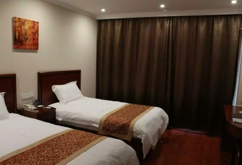 Hotelli Greentree Inn Jiangsu Nanjing Zhongyangmen Railway Station Express