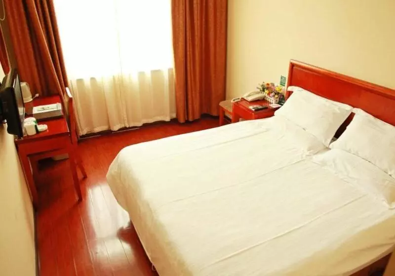 Hotelli Greentree Inn Jiangsu Nanjing Zhongyangmen Railway Station Express