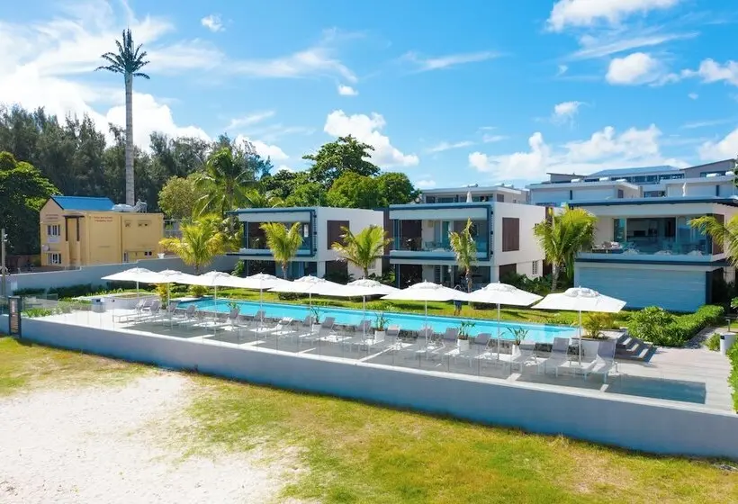 O Biches By Horizon Holidays
