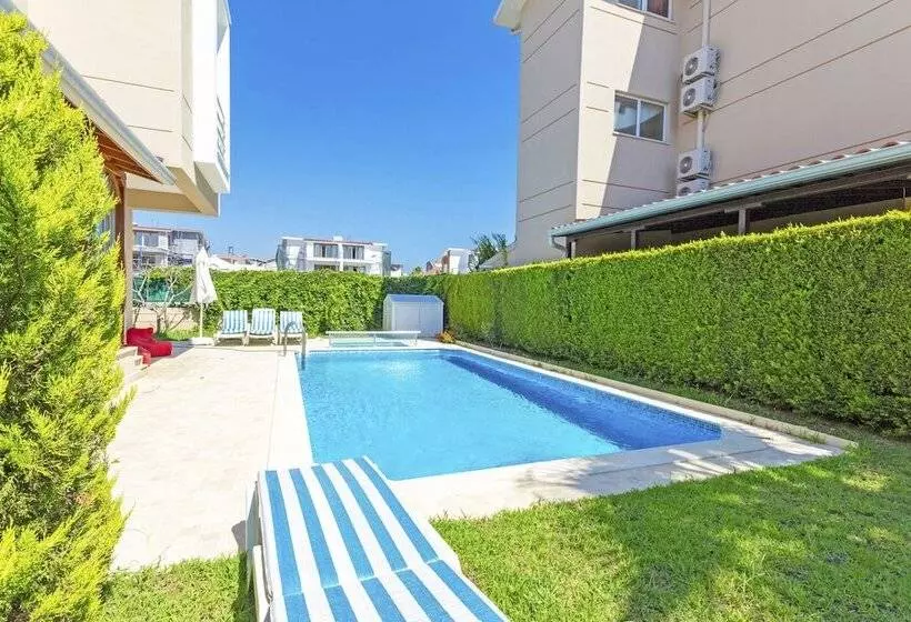 Paradise Town Villa Marina