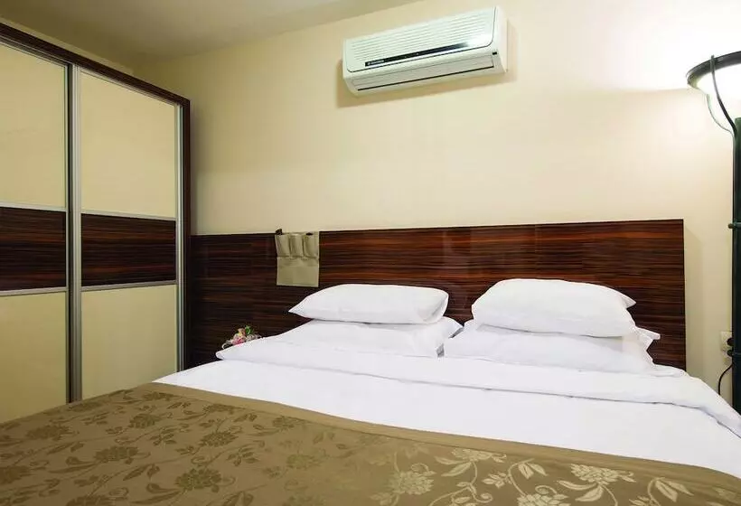 Blueway Hotel Residence