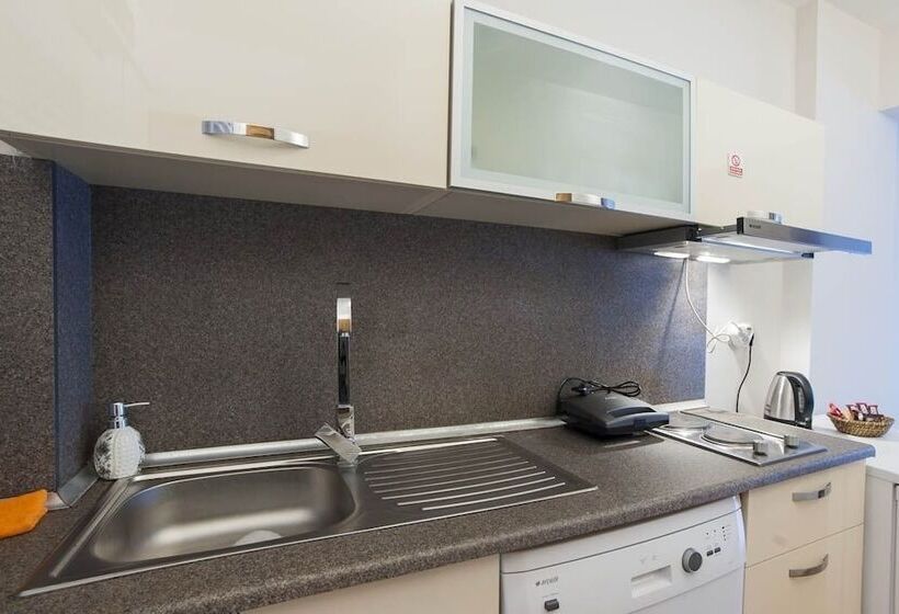 Blueway Hotel Residence