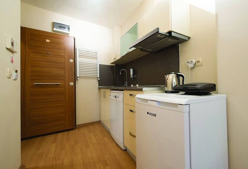 Blueway Hotel Residence