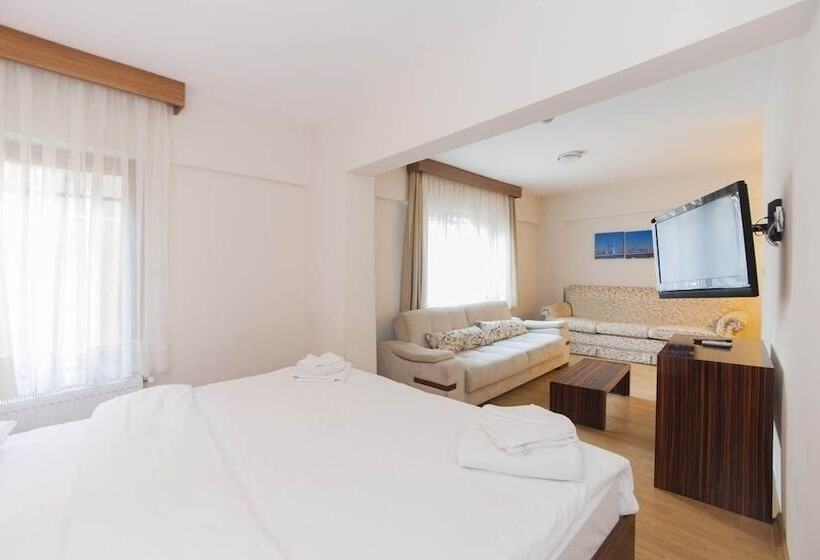 Blueway Hotel Residence