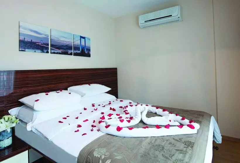 Blueway Hotel Residence