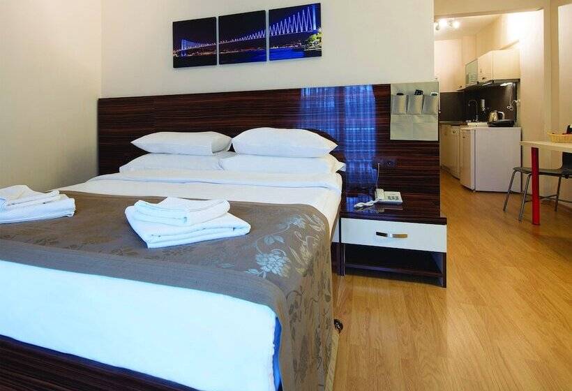 Blueway Hotel Residence