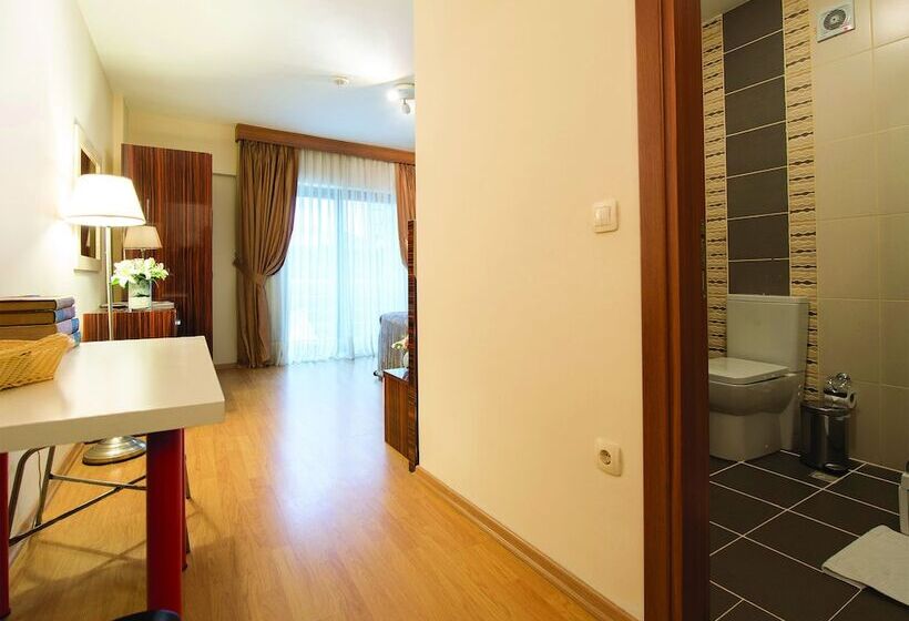 Blueway Hotel Residence