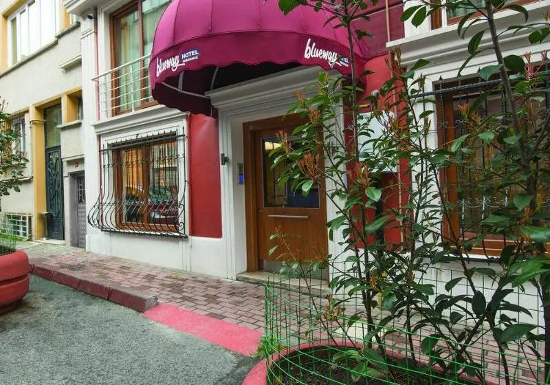 Blueway Hotel Residence
