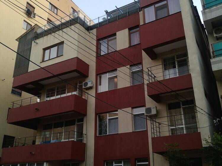 Gabizz Apartments