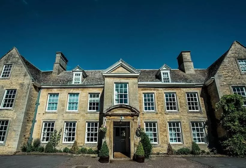 هتل Barton Hall  & Spa