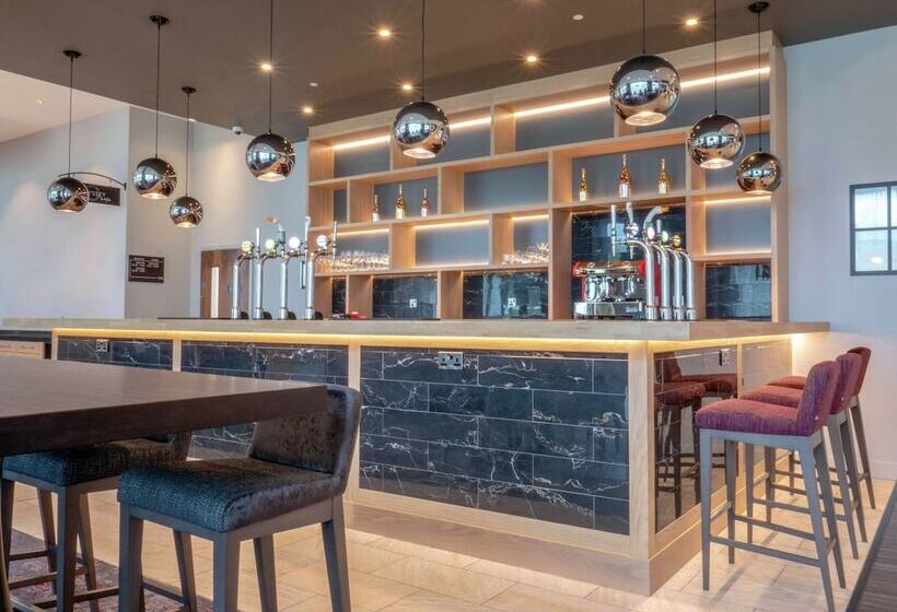 Отель Hilton Garden Inn Birmingham Airport