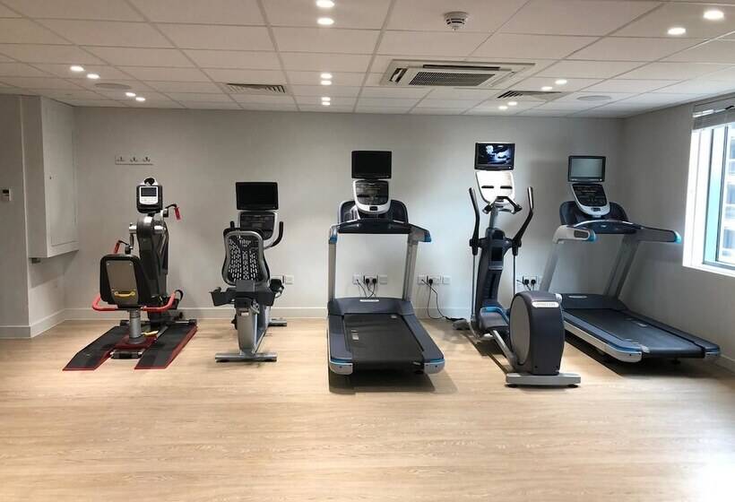 Отель Hilton Garden Inn Birmingham Airport