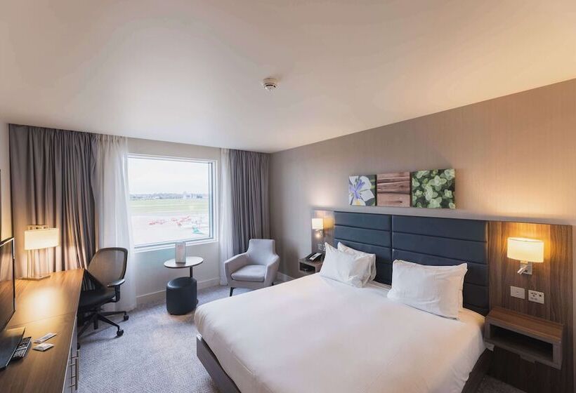 Отель Hilton Garden Inn Birmingham Airport