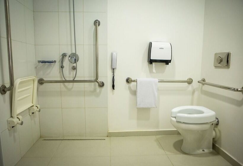 Otel Ibis Budget Osasco