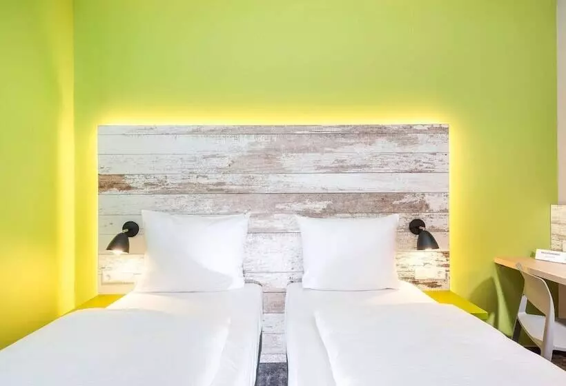 ホテル Ibis Styles Stuttgart Vaihingen