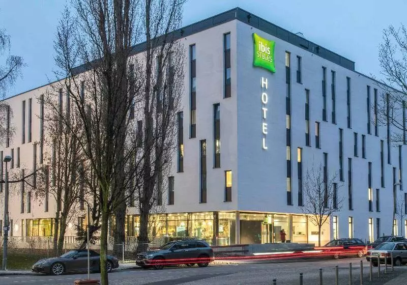 ホテル Ibis Styles Stuttgart Vaihingen