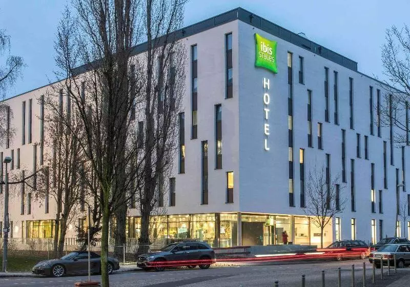 ホテル Ibis Styles Stuttgart Vaihingen