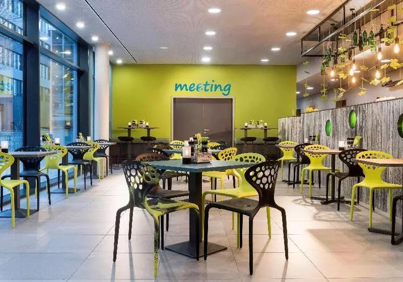 ホテル Ibis Styles Stuttgart Vaihingen