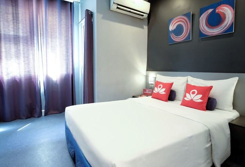 בית מלון כפרי Zen Rooms Malate Nakpil