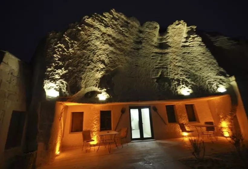 ホテル Milagre Cave Cappadocia